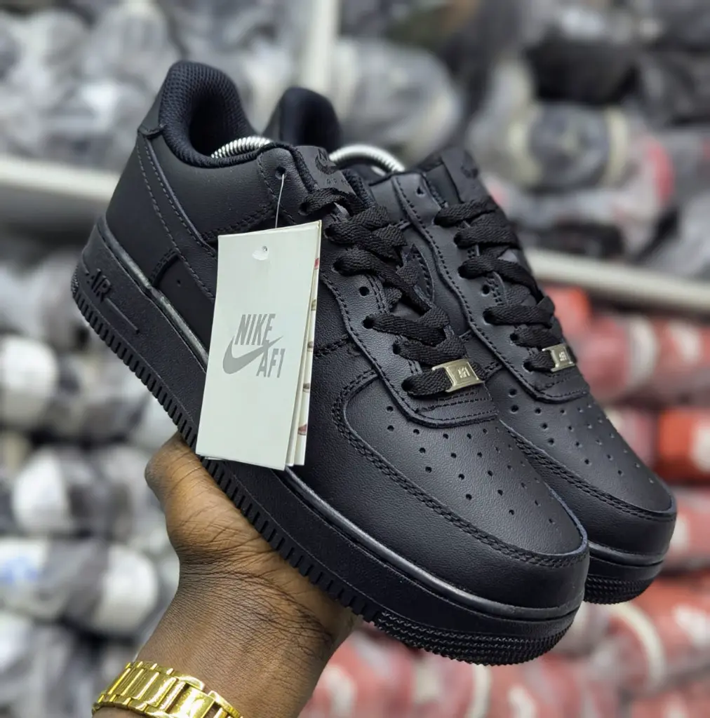 Airforce 1 Black.webp