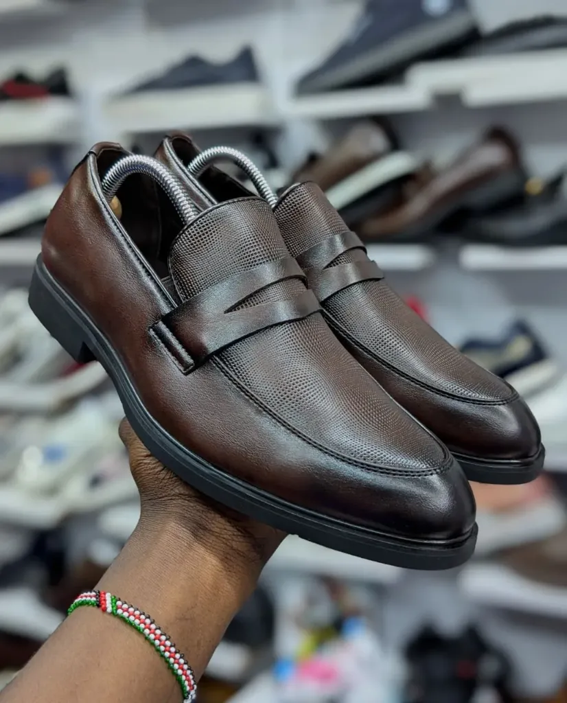 Men Leather Official (40)