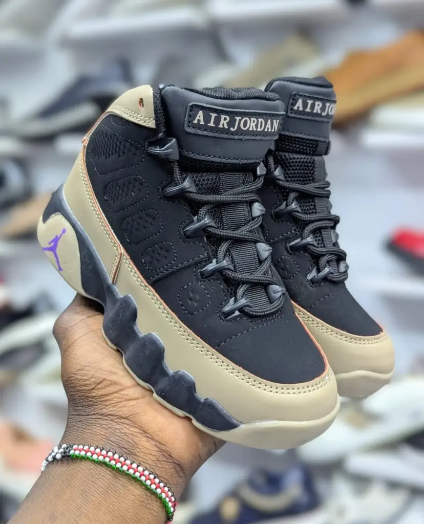 Air Jordan 9 (36)
