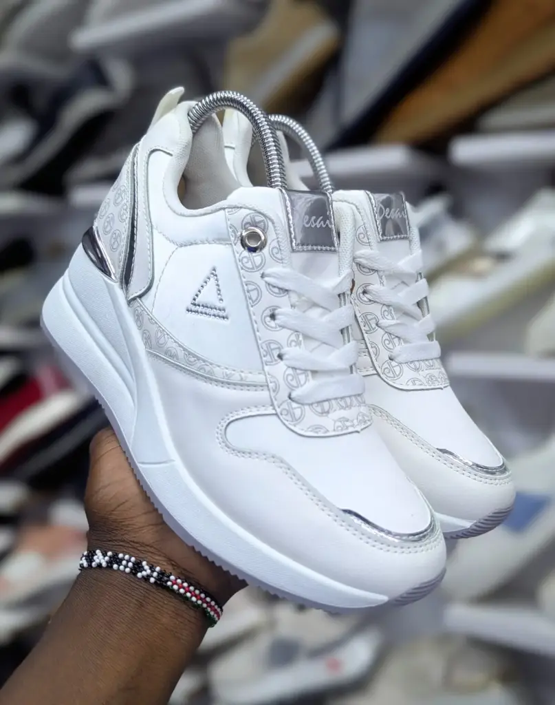 Ladies Turkey casual 